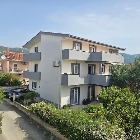 Apartmani Dianna Kaštela Extérieur photo