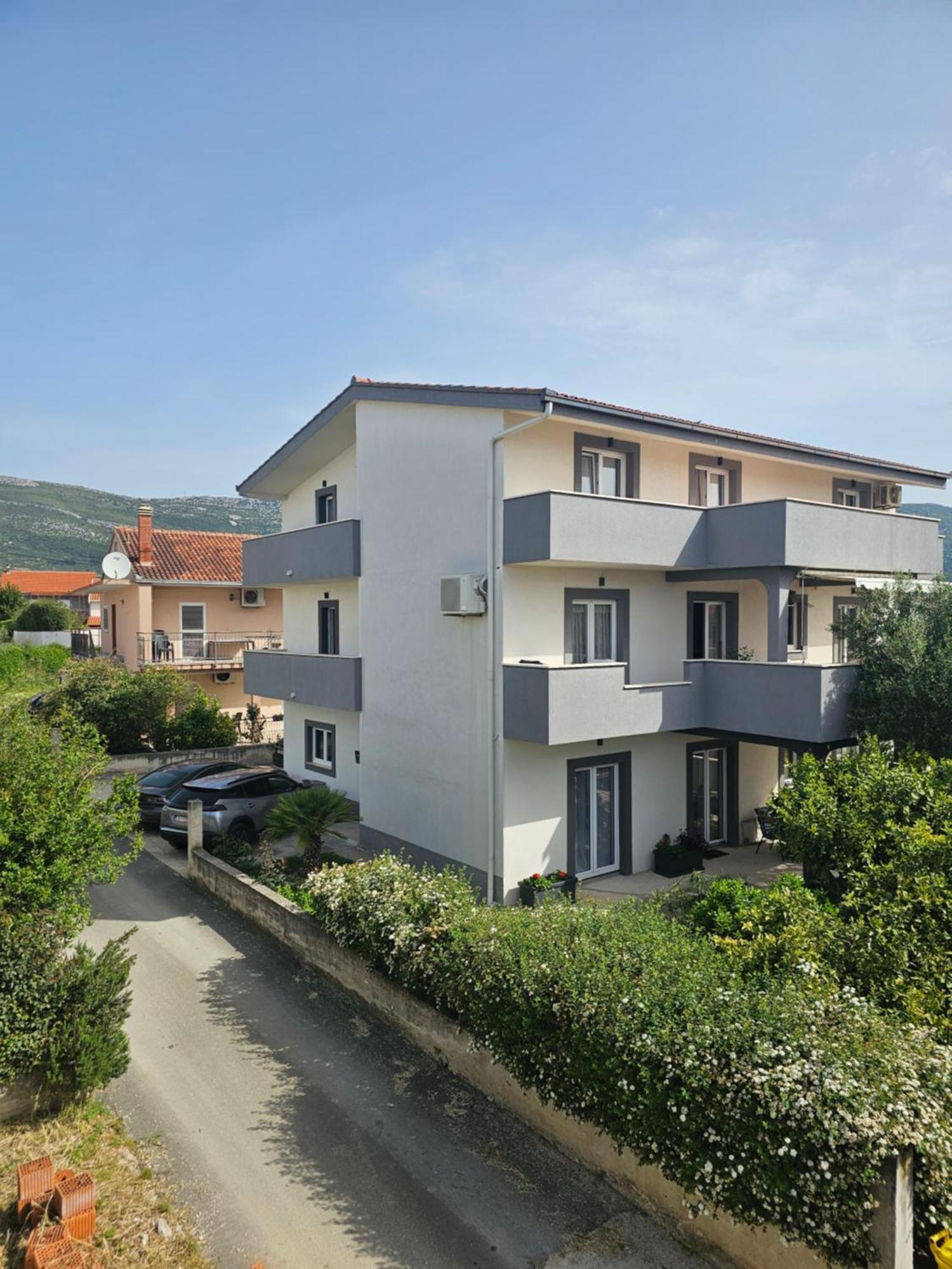 Apartmani Dianna Kaštela Extérieur photo